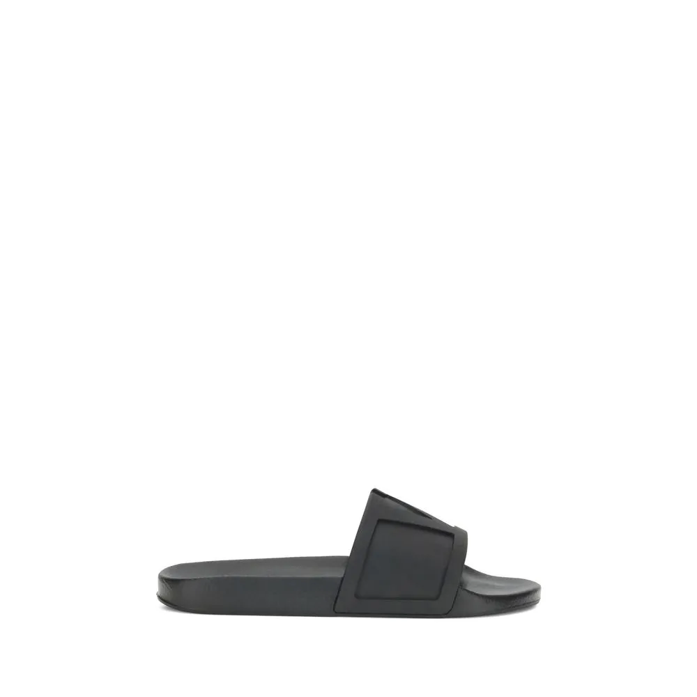 Fashionable Flip-flops for Travel Breathable straps Valentino Garavani Rubber Men's Slides