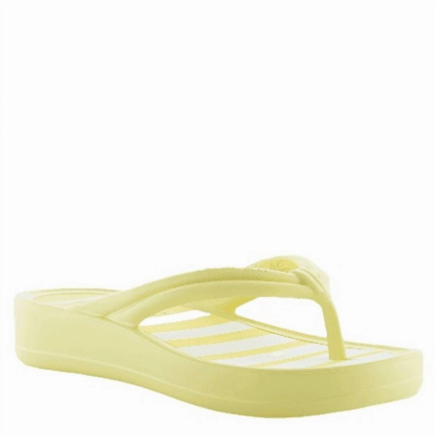 Women's Breezy Slipper In Yellow Multi Functional