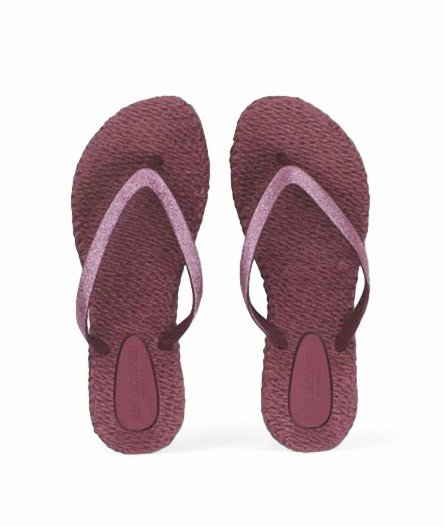 Snug fit Women's Cheerful Glitter Flip Flops In Magenta