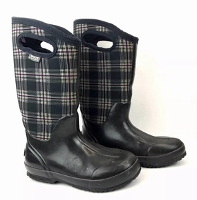 Active Lifestyle Women's Classic High Winter Boot In Black Plaid