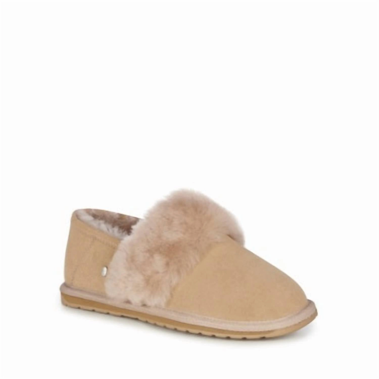 Ultimate Performance Women's Daydream Cali Slipper In Camel