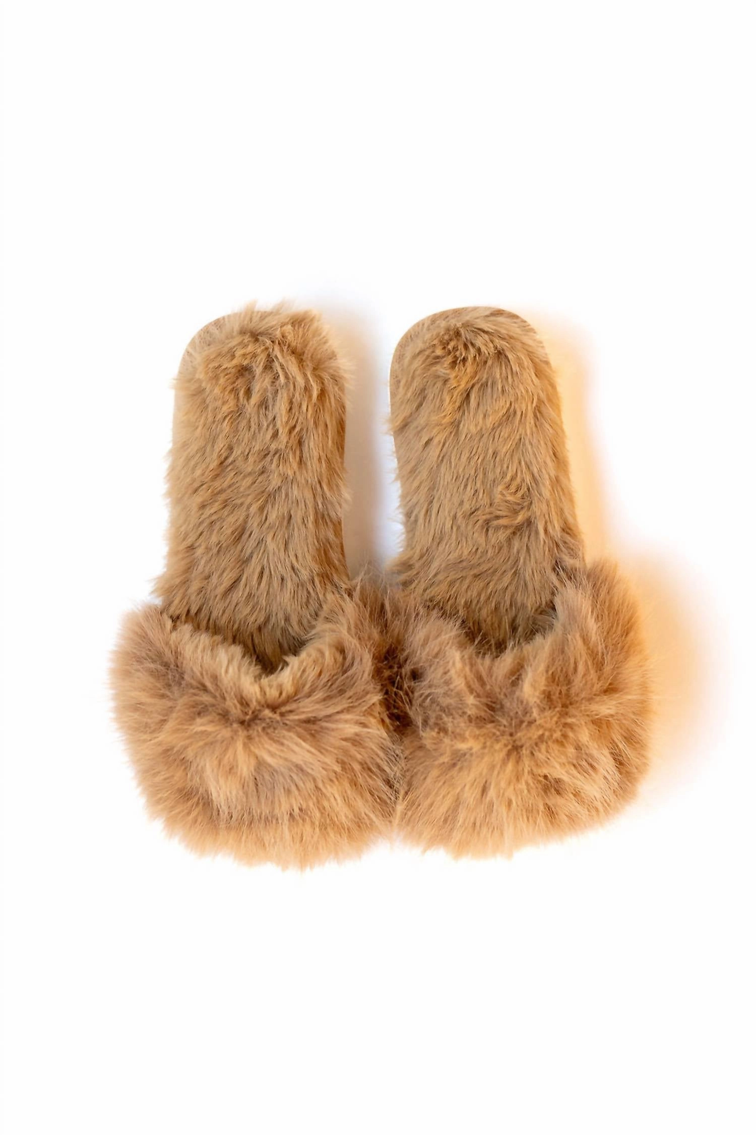 Women's Maude Slippers In Camel Cozy Vibes Trail Running