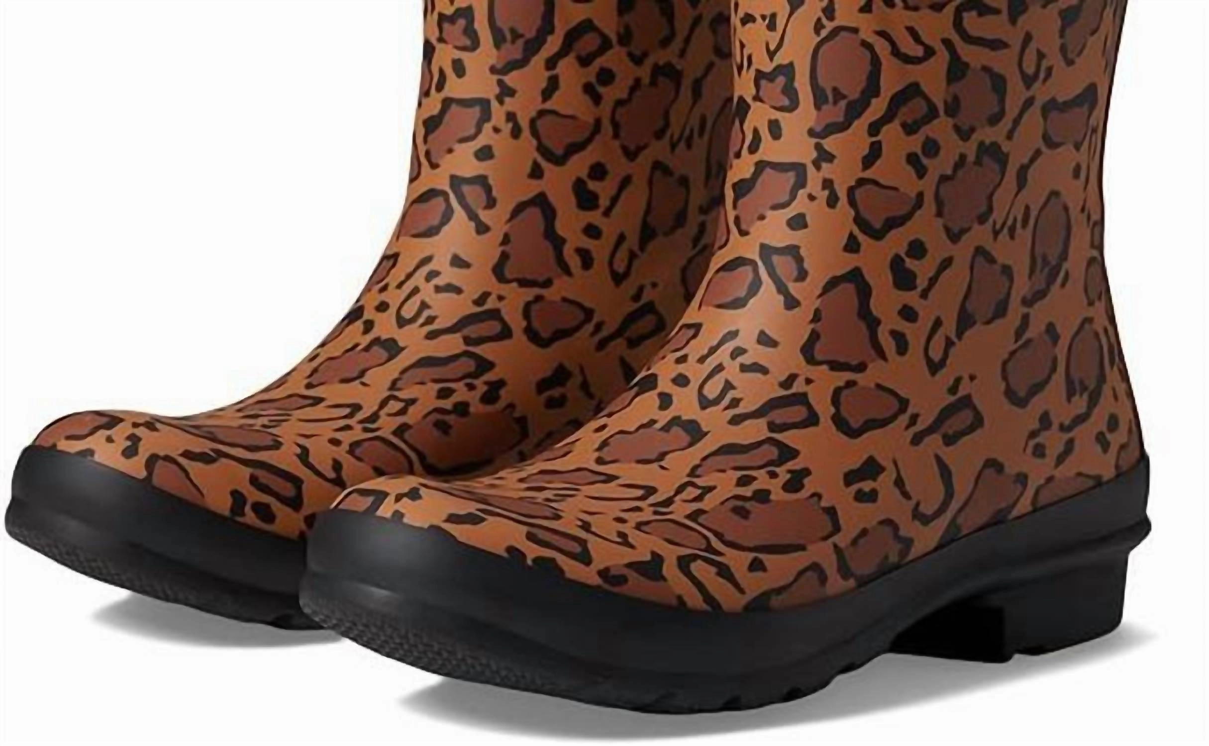 Protective Comfort High Traction Outdoor Trek Women's Original Short Leopard Print Boots In Rich Tan/saddle/black